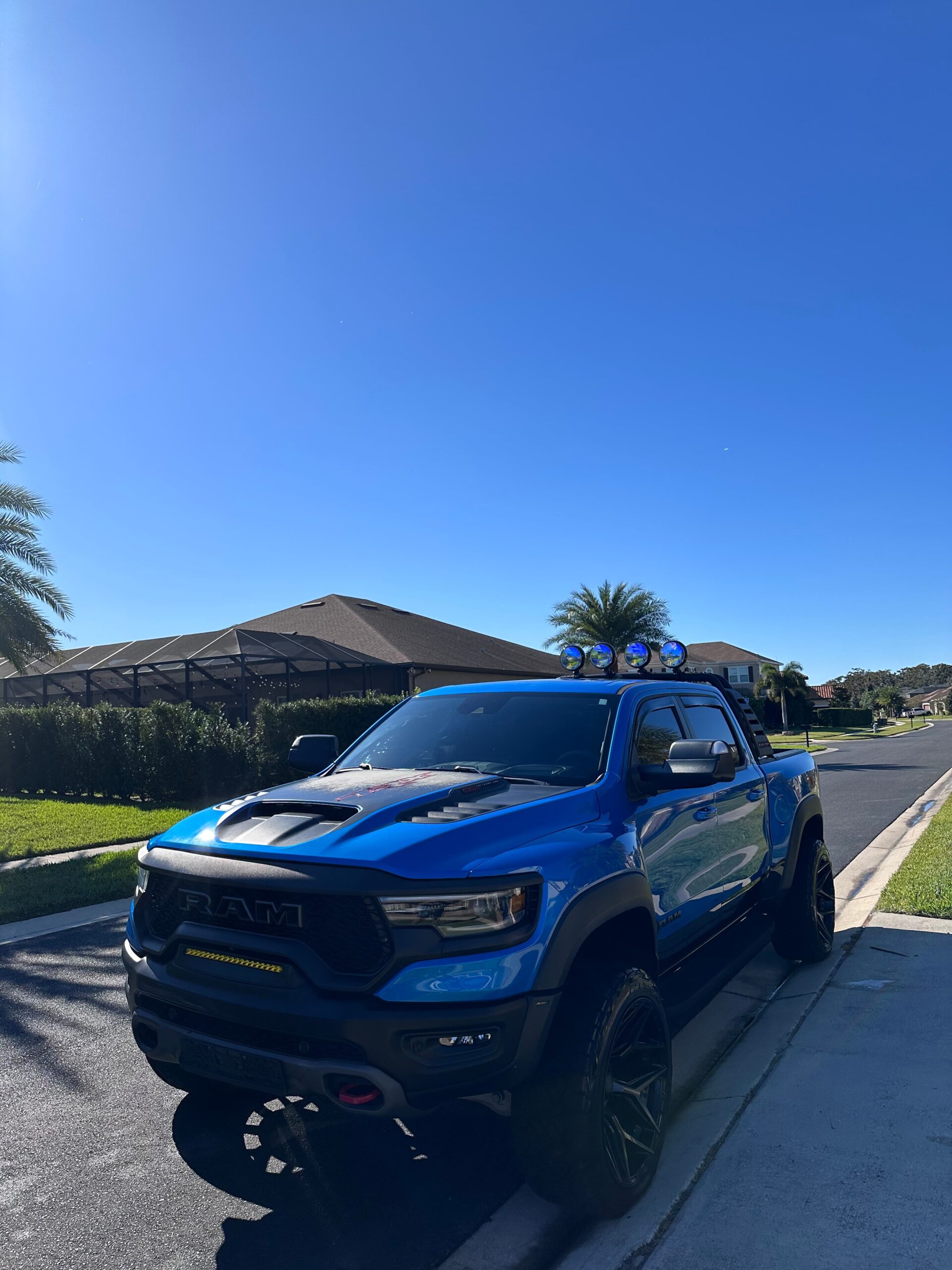 Wash and wax Orlando detail